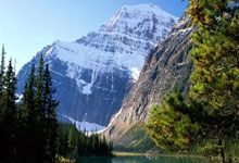 问鼎娱乐：高准翼：计划保平争胜但有些意外情况 红牌后大家说挺过上半场.